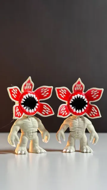 Demogorgon mini flexi keychain — Image 3 of 5