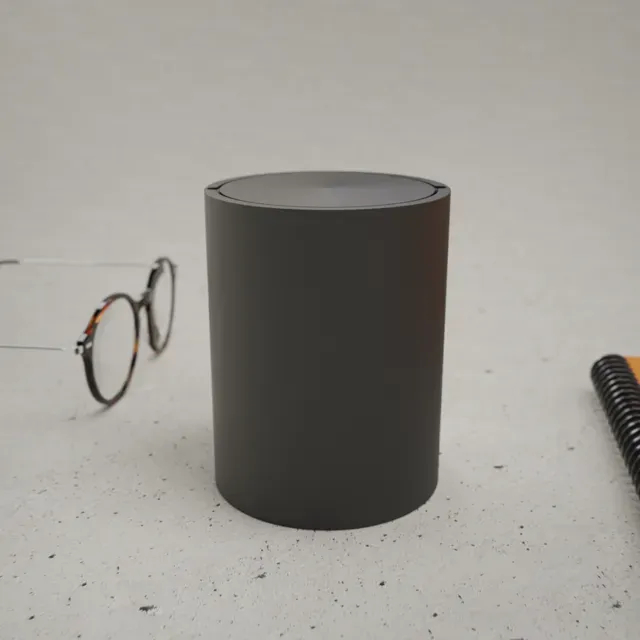 minimalDesign - Desk Bin with swing lid - 2 sizes — Image 3 of 4