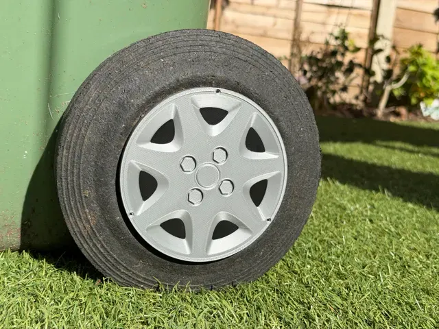 UK Wheelie bin Ford Mk1 RS Turbo wheel covers — Фото 4 из 7