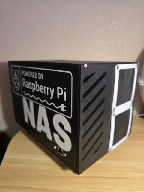 Raspberry Pi 5 NAS for 3.5 HDDs — Фото 3 из 8