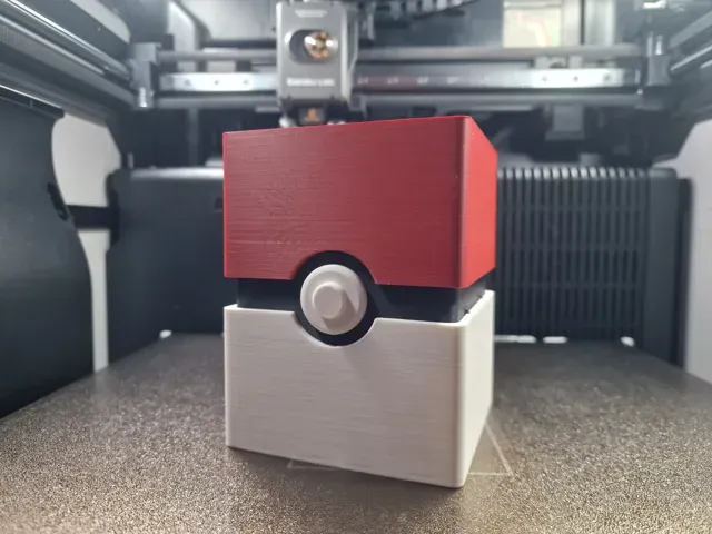 Pokemon Deck Box V2 Voltorb — Фото 4 из 5