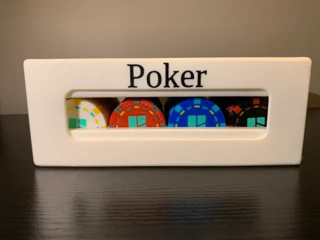 Poker card game / board game — Image 2 of 13