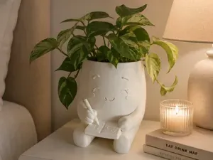 Pot à plantes « Le Petit Écrivain »