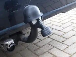 Anhängerkupplung Gasmaske / hitch cover gasmask