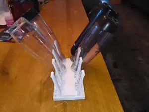 8-Bottle Drying Rack with Drip Tray