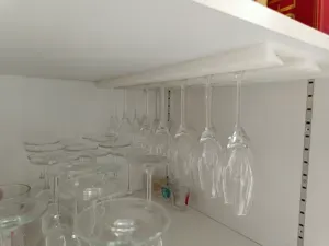 Glass rack for pantry