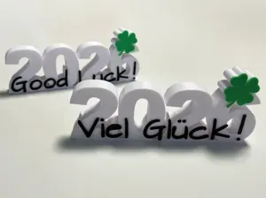 Deko Aufsteller - 2026 Viel Glück / 2026 Good Luck