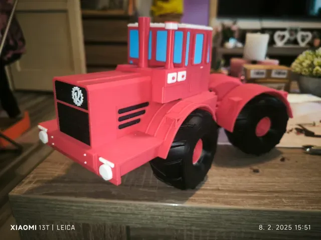 Kirovets K700