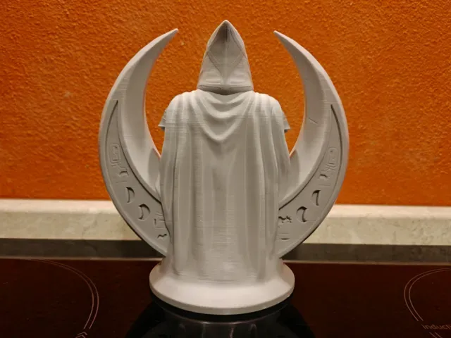 Moon Knight - Fist of Khonshu Crescent Bust 150mm — Image 4 of 7
