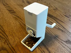 マニュアルペット給餌機・ハンドルタイプ・ハムスター用