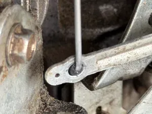 Lawn Mower Choke linkage clip