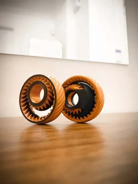 Helical Orbit Gear Fidget Spinner - Simple Snap — Фото 8 из 10