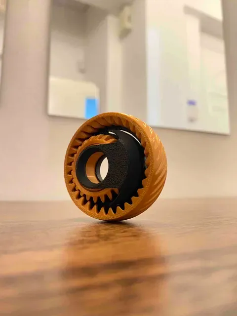 Helical Orbit Gear Fidget Spinner - Simple Snap — Фото 7 из 10