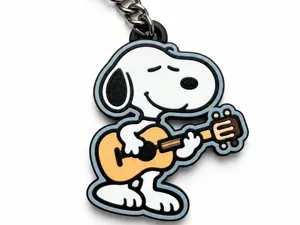 adorable Snoopy guitar keychain