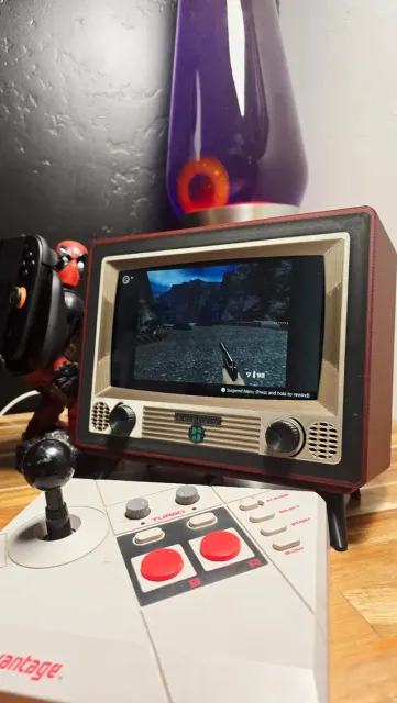 RetroVision: Vintage TV Meets Arcade -For Switch 2 — Image 10 of 11