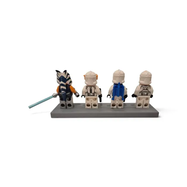 Minifigure Stand for 4 Figs — Фото 6 из 6