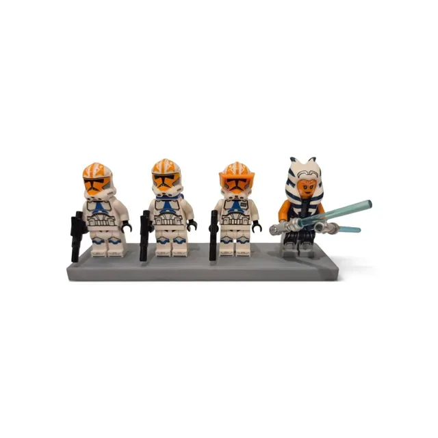 Minifigure Stand for 4 Figs — Фото 4 из 6