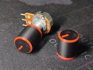 Potentiometer knob for splined 6mm volume control