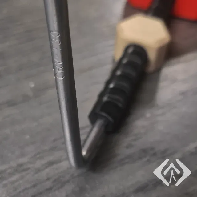 Bench Dog Clamp for 20mm Workbench / MFT Table — Image 7 of 10