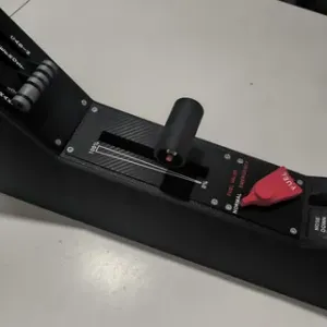 Inspired by Diamond DA40 – Fully 3D Printed DIY Dymon 4000 SE Center Console for Flight Simulator