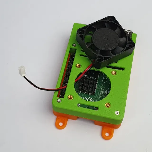 Raspberry Pi 4 case by Nerdiy.de — Фото 8 из 12