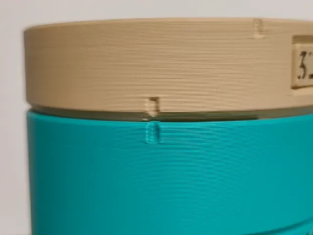 Cylindrical Stackable Containers: Organize Your Loose Items with a Twist — Фото 7 из 14