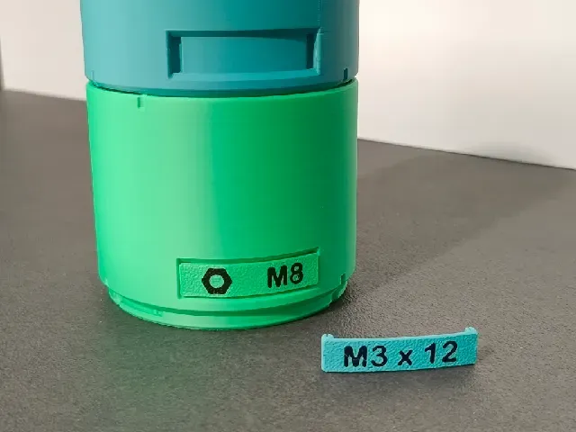 Cylindrical Stackable Containers: Organize Your Loose Items with a Twist — Фото 9 из 14