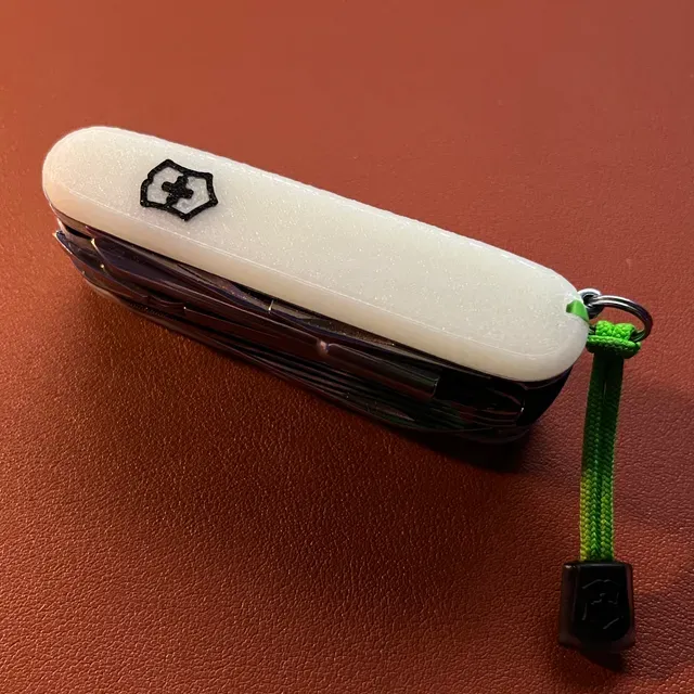 Victorinox Plus Schalen / Plus Scales 91mm