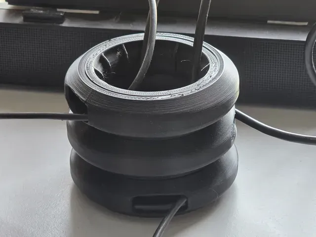 Next Gen USB (and more) Cable Winder / Organizer (Print-in-Place, Multiple Sizes, Stackable) — Фото 6 из 8