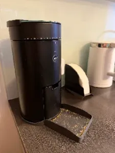 Wilfa Svart Uniform - under-grinder coffee coaster