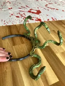 Medusa head piece with articulated snakes