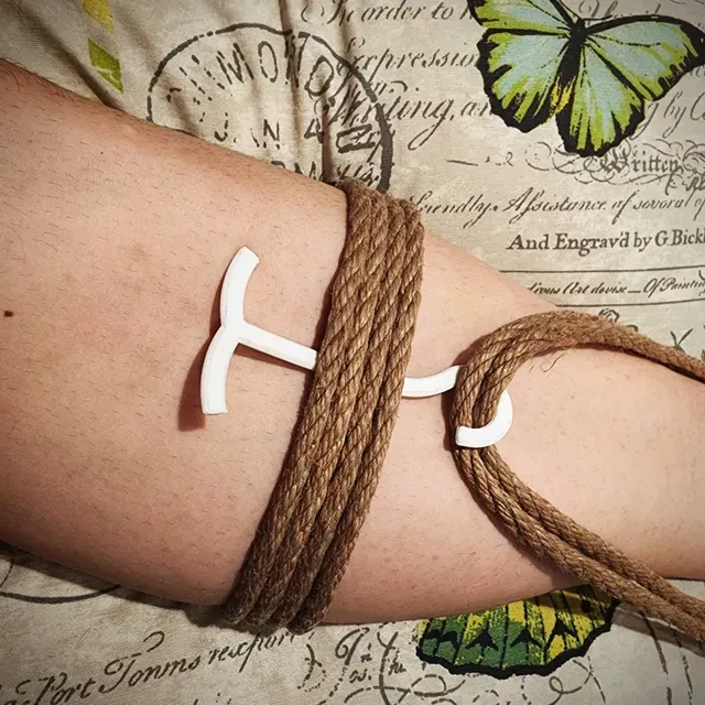 Shibari Rope Puller
