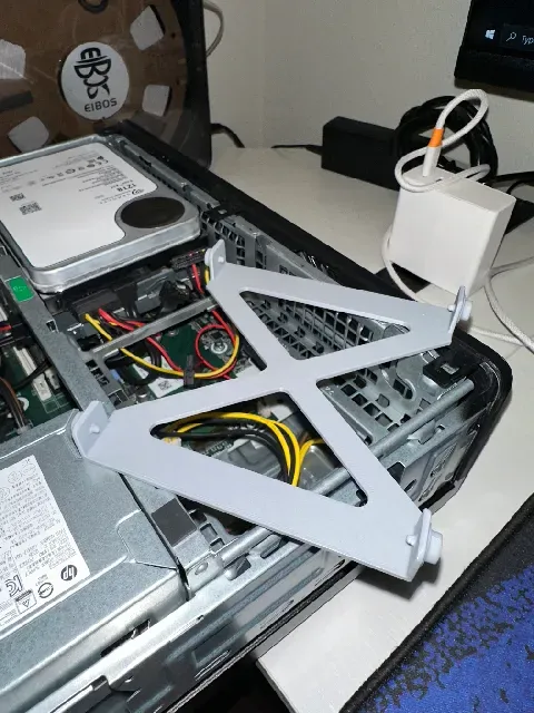 HP EliteDesk 800 G4 SFF - 3.5" HDD Caddy/Mount