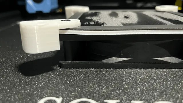 Low profile mainboard fan mount for Sovol SV08 — Image 5 of 6
