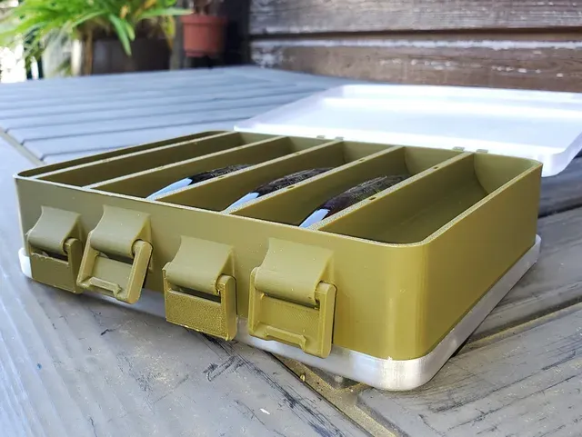 Fishing Lure Box — Image 10 of 12