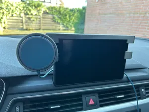 Smartphone Dock for Audi A4 B9 Display