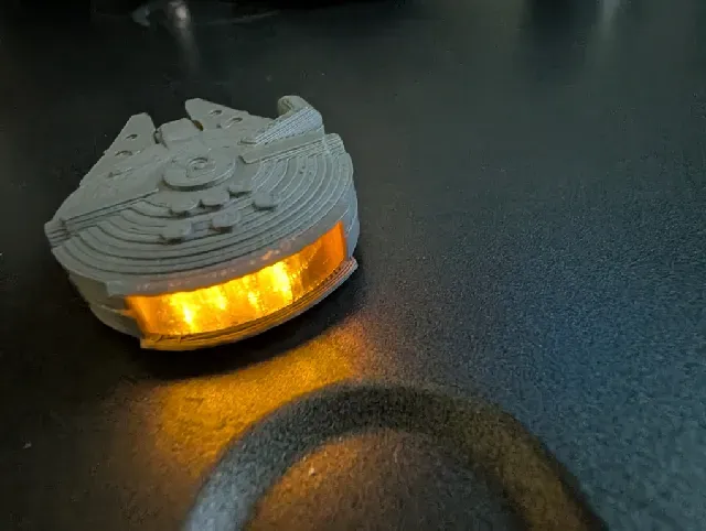 Millennium Falcon Fob Cover — Фото 2 из 21