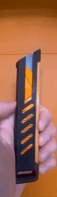 Safety utility knife (auto retracting) — Фото 2 из 3