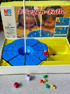 Special Spider Dice for German Würfelspiel "Fliegen-Falle"