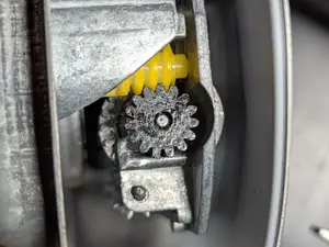 Gear for Odometer / Zahnrad Kilometerzähler Audi 75/80/90/100 B1/C1 F103