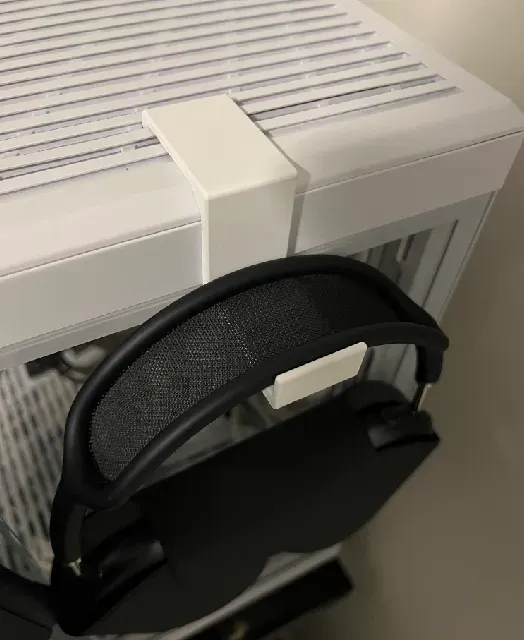 Hyte Y70 Headphone Holder