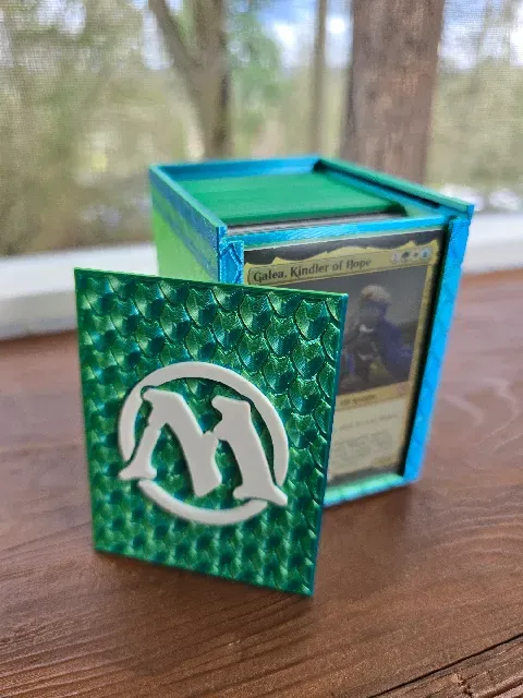 MtG - Commander Deck Box (Compact/Stackable) - Holds 100 Standard Cards