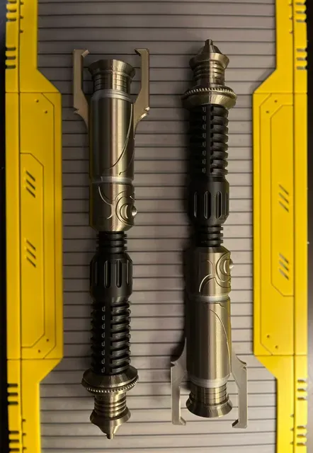 Taron Malicos Lightsaber
