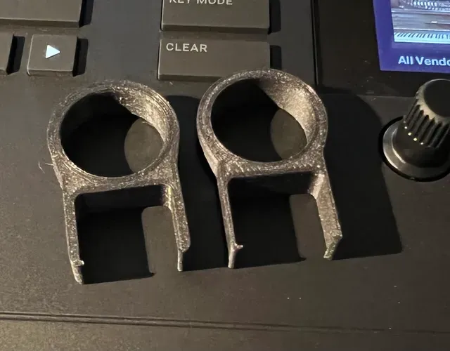 Keycap puller