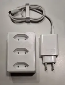 Stojan na USB nabíječky / USB charger stand