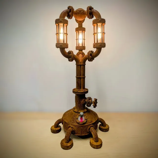 The LÄÄMP - Steampunk Table Lamp