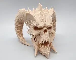 Big-Horn Demon Skull