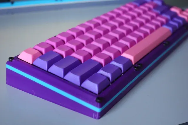 Clueboard / FC660m 66% Mechanical Keyboard v2 — Фото 2 из 29