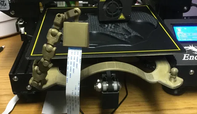 Ender 3 Bed Handle with integrated Articulating Raspberry Pi Camera installation — Фото 3 из 5