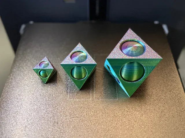 Spinning Sphere Inside the Octahedron | Print-in-Place Fidget Toy — Фото 14 из 16